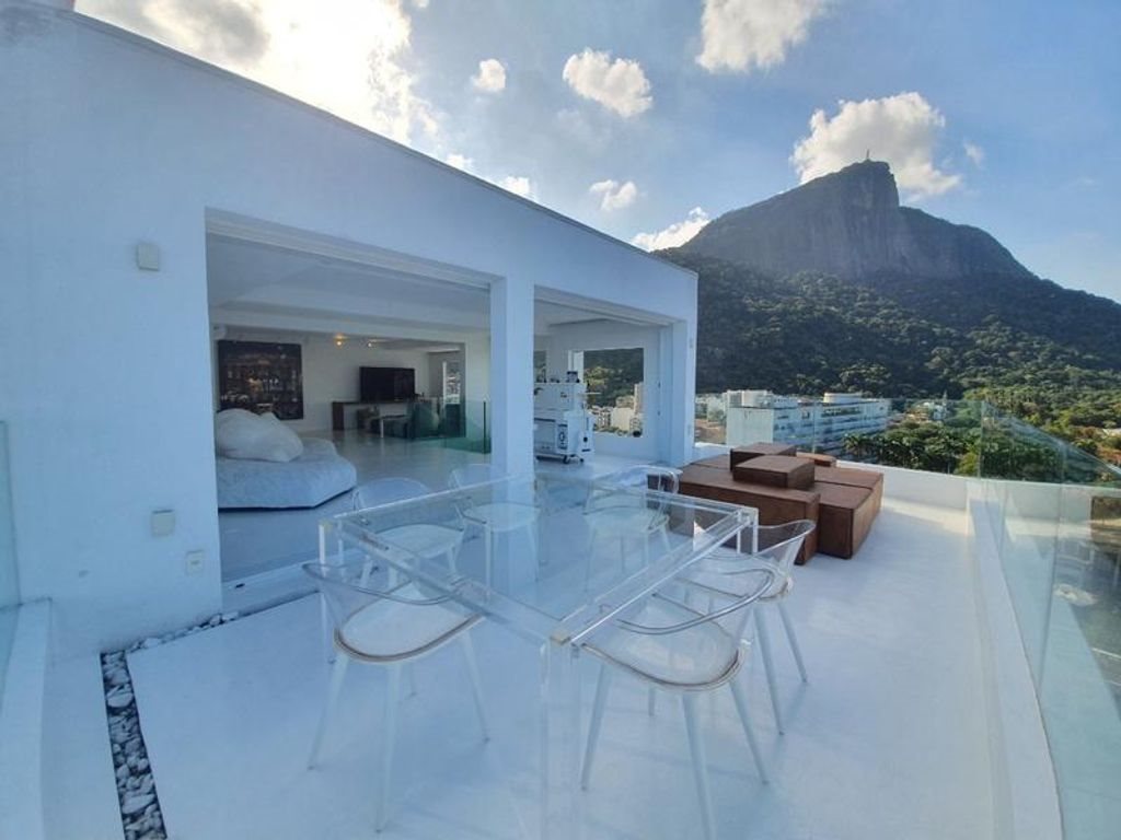 4 bedroom luxury Apartment for sale in Lagoa Feia, Grumari, Rio de Janeiro
