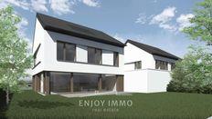Luxury House for sale in Strassen, Canton de Luxembourg