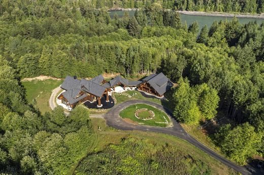 Luxury Detached House for sale in Terrace, Canada