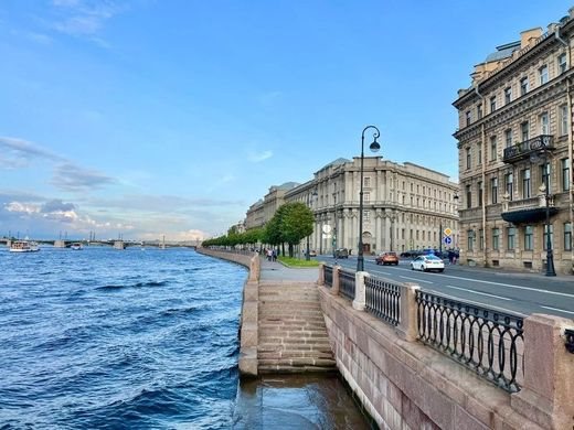 2 room luxury Flat for sale in Санкт-Петербург, Биржевой пер., д.1/10, Saint-Petersburg, Sankt-Peter