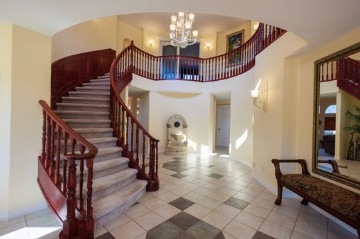 Luxury Detached House for sale in Valemount, Canada