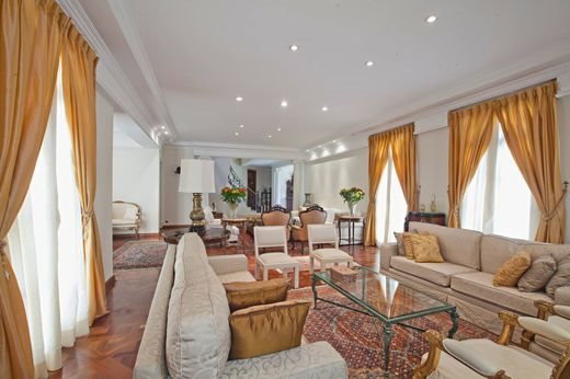 4 bedroom luxury House for sale in São Paulo