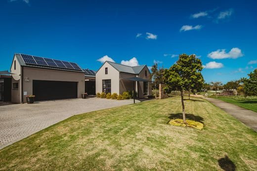 Luxury Detached House for sale in George, South Africa