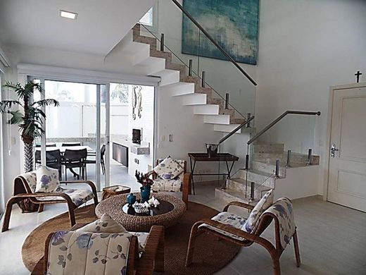 5 bedroom luxury Flat for sale in Bertioga, São Paulo