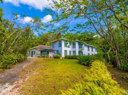 Luxury House for sale in Mandeville, Manchester Parish