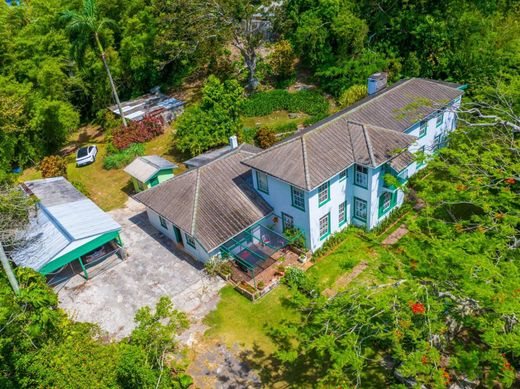 Luxury House for sale in Mandeville, Manchester Parish