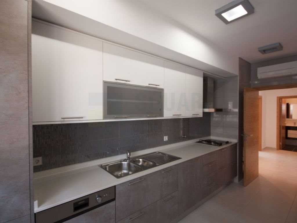 Luxury Flat for sale in Luanda, Angola