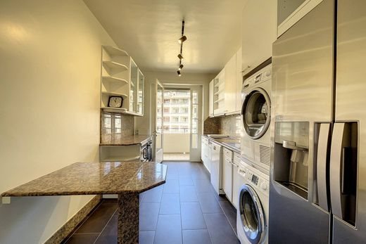 4 bedroom luxury Apartment for sale in Geneva, Canton of Geneva