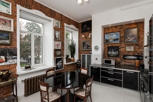 2 room luxury Flat for sale in Санкт-Петербург, Адмиралтейского кан. Наб., д.29, Saint-Petersburg, S