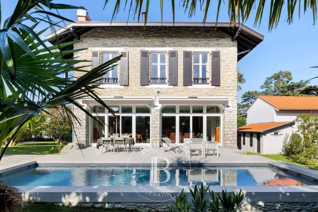 Maison à louer, 150m², Biarritz