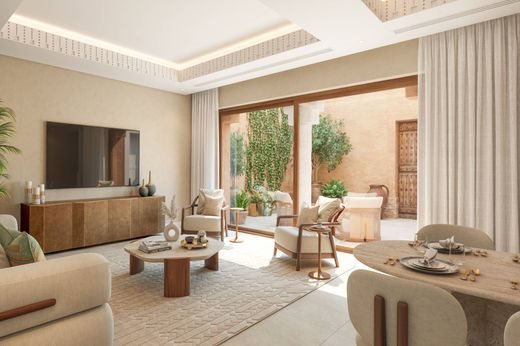 4 bedroom luxury Villa for sale in Riyadh, Saudi Arabia