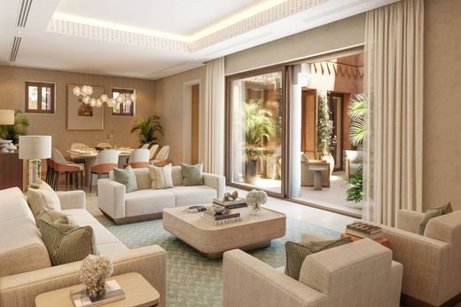 4 bedroom luxury Villa for sale in Riyadh, Saudi Arabia