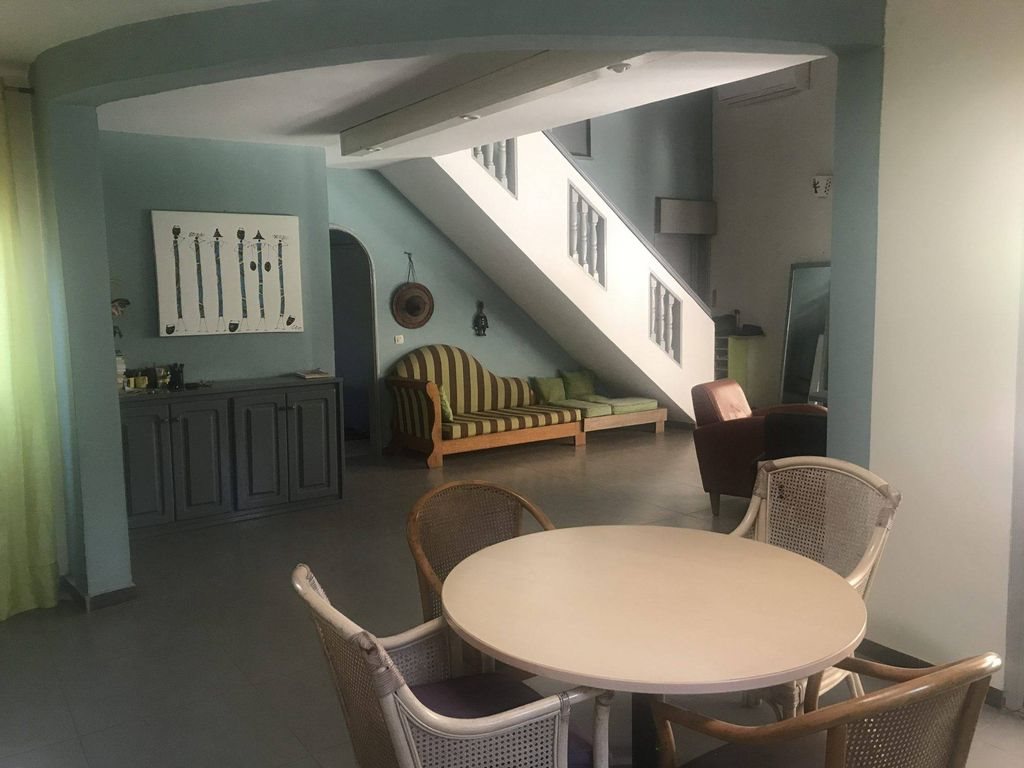 3 room luxury House for sale in Sali, Senegal