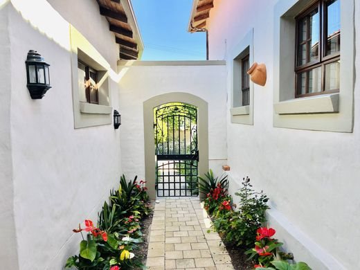 6 room luxury Detached House for sale in Sedgefield, South Africa