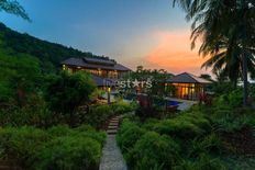 4 bedroom luxury Villa for sale in Ko Samui, Thailand