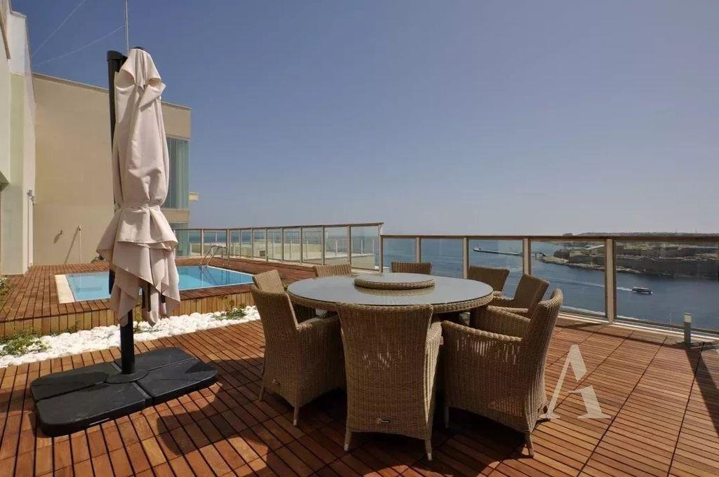 10 room luxury Flat for sale in Sliema, Malta