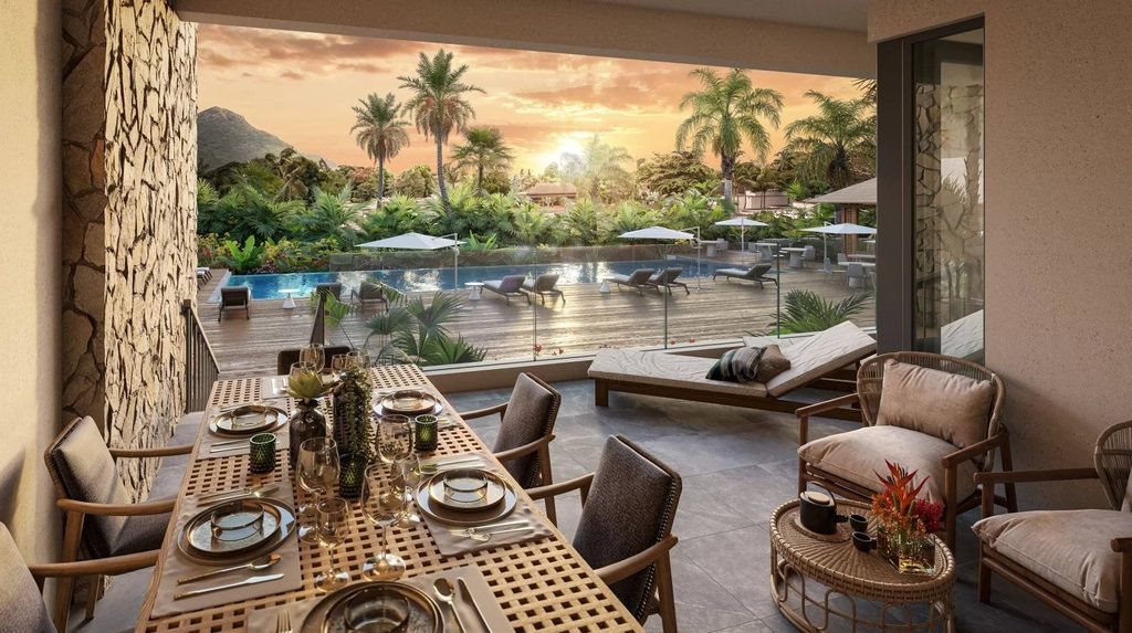 4 room luxury Apartment for sale in Flic en Flac, Black River District