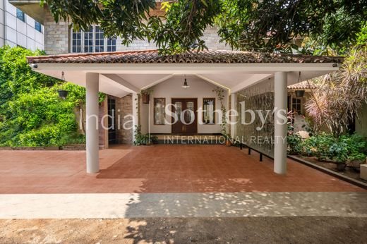 Luxury House for sale in Hyderabad, India