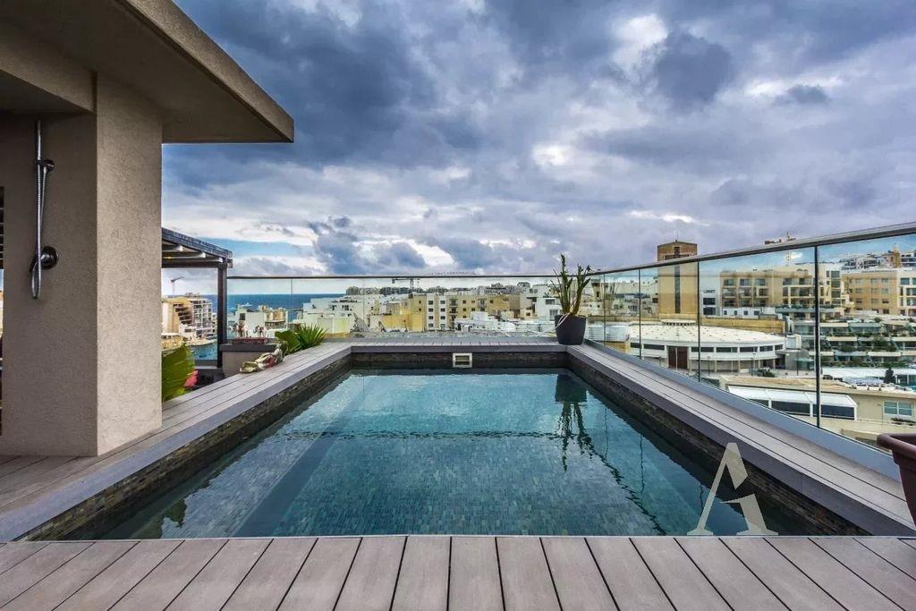 9 room luxury penthouse for sale in St. Julian's, Malta