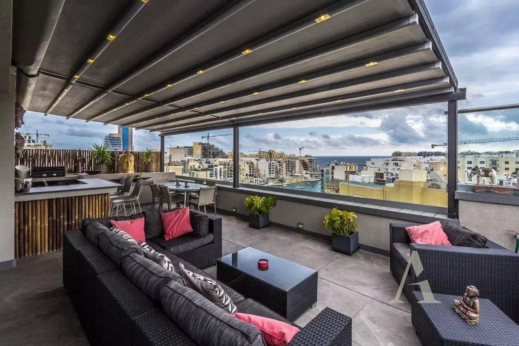 9 room luxury penthouse for sale in St. Julian's, Malta