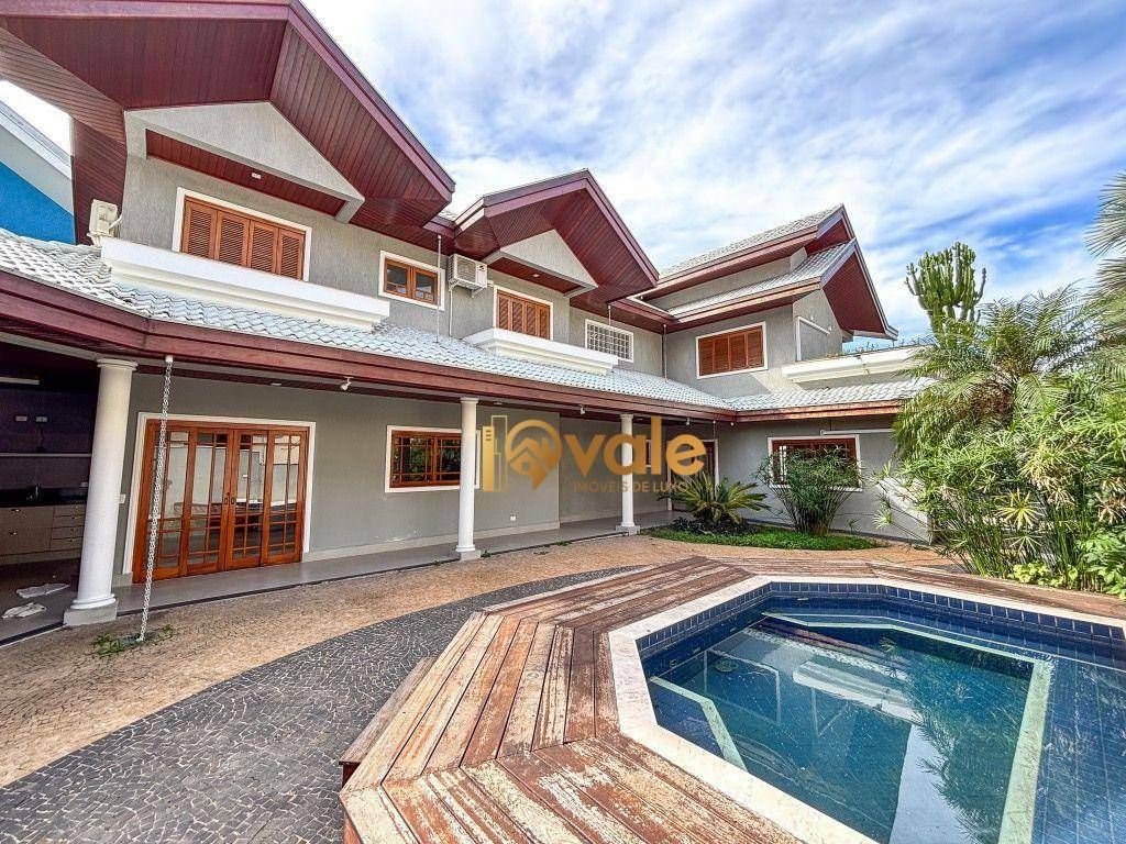 4 room luxury Villa for sale in São José dos Campos, São Paulo