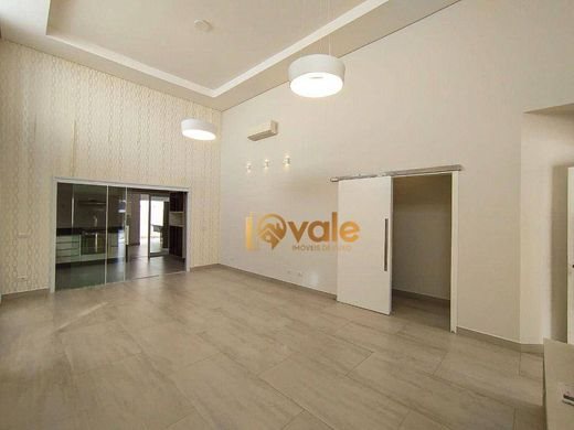 3 room luxury Villa for sale in Jacareí, Brazil