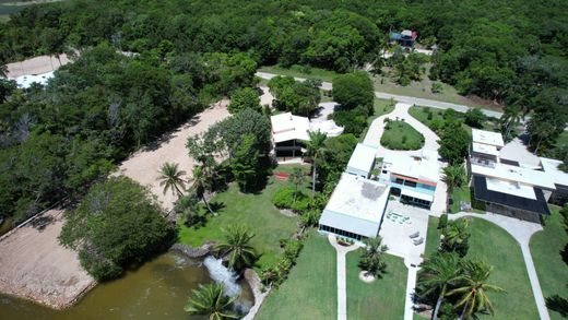 3 bedroom luxury House for sale in Consejo, Belize