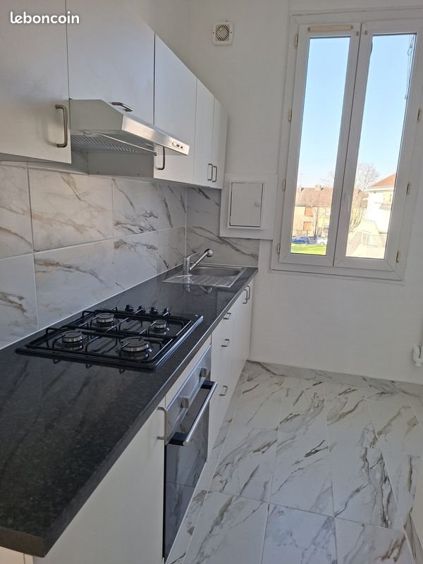 Appartement à louer, 47m², Dugny