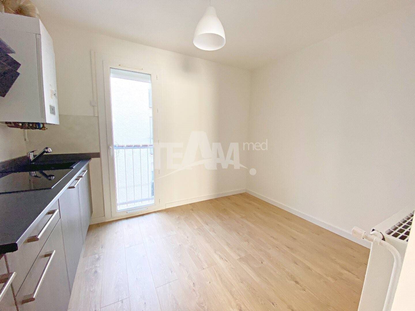 Appartement à vendre, 74m², Sète