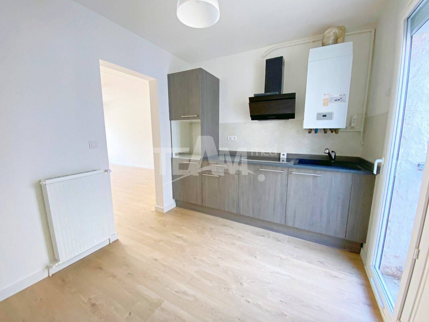 Appartement à vendre, 74m², Sète