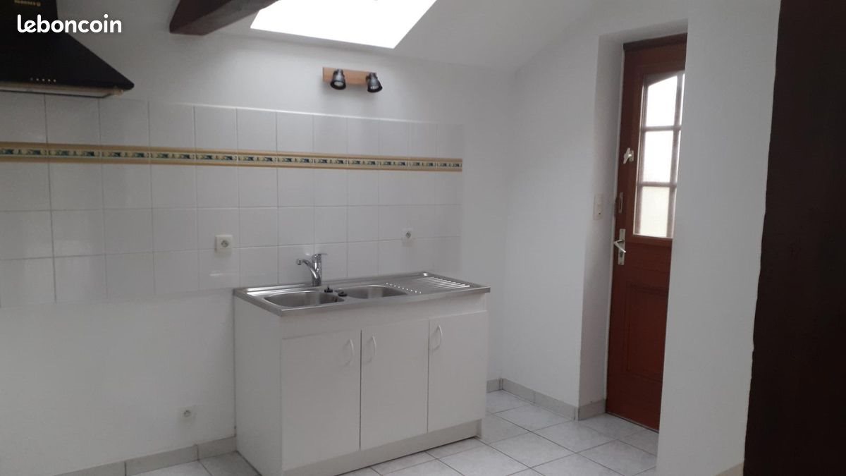 Maison à louer, 72m², Mondevert