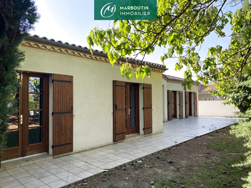 Casa de una sola planta, construcción tradicional.