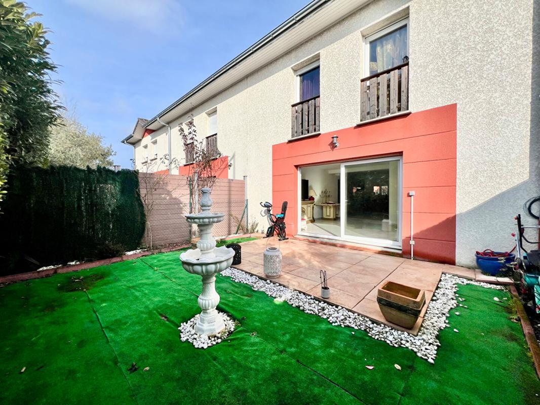 Maison à vendre, 98m², Ornex