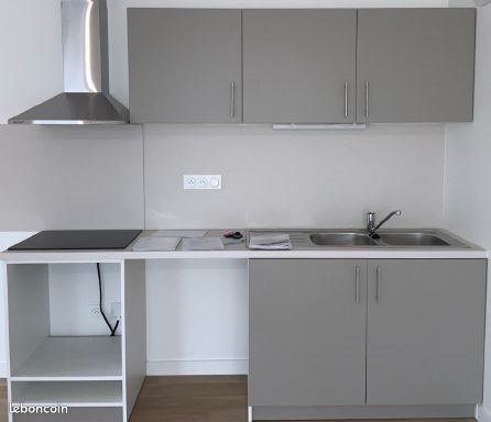 Maison à louer, 72m², Neuville-de-Poitou