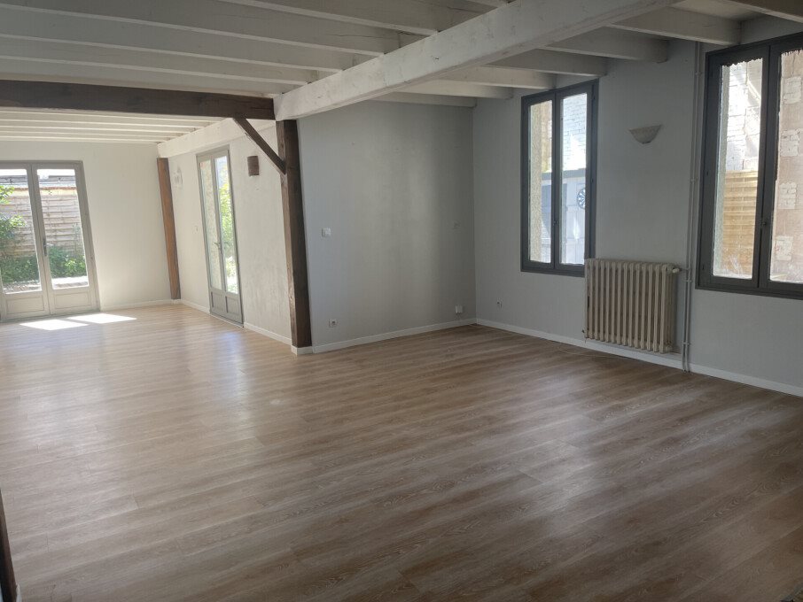 Maison à louer, 186m², Behonne