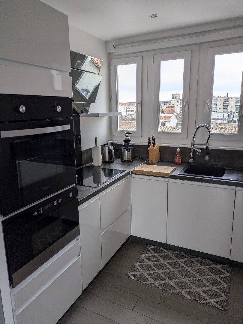 Appartement à louer, 65m², Nîmes