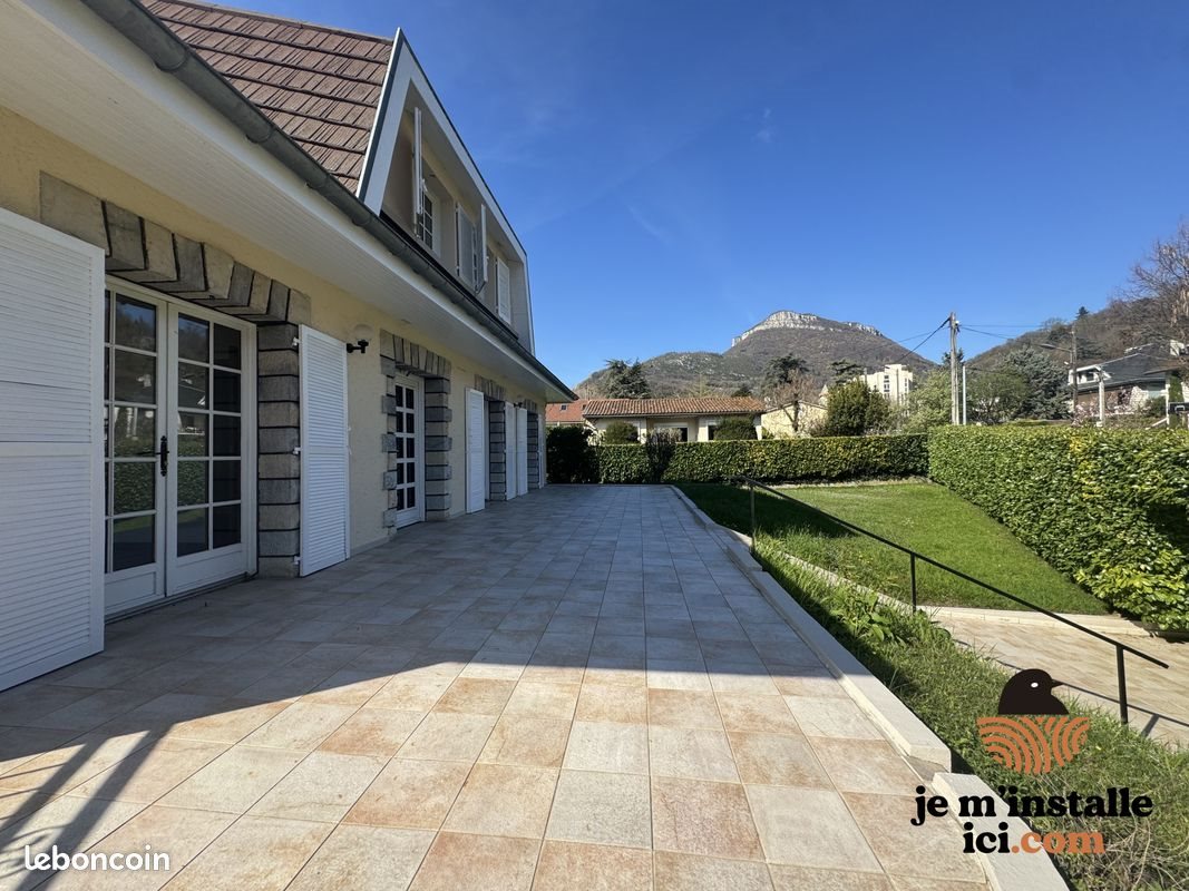 Maison à vendre, 152m², Voreppe