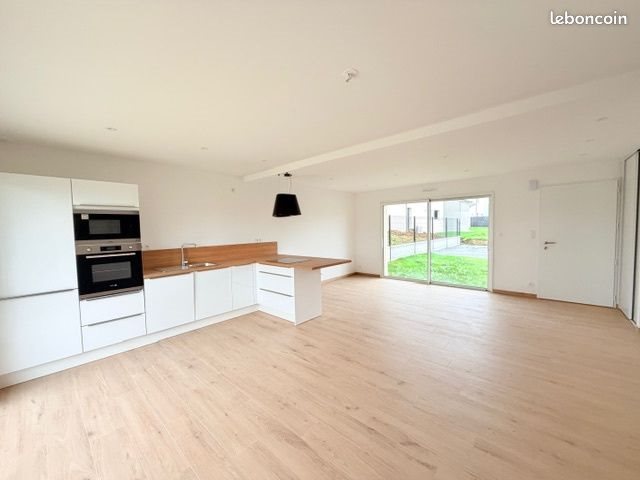 Maison à louer, 125m², Etrelles