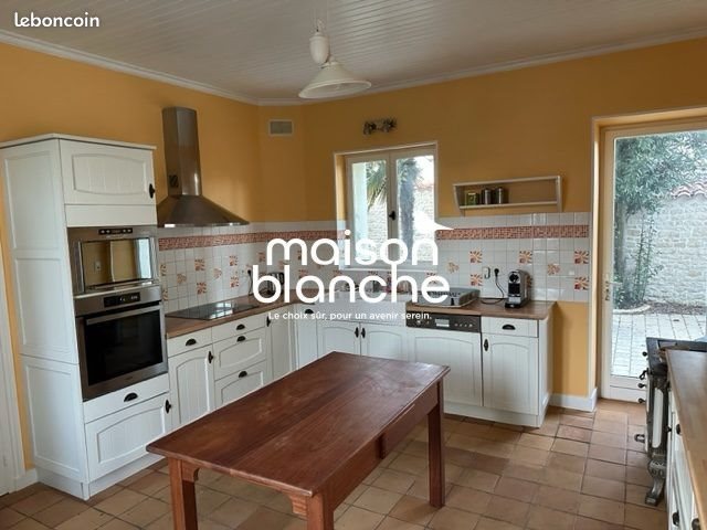 Maison à louer, 143m², La Jarrie