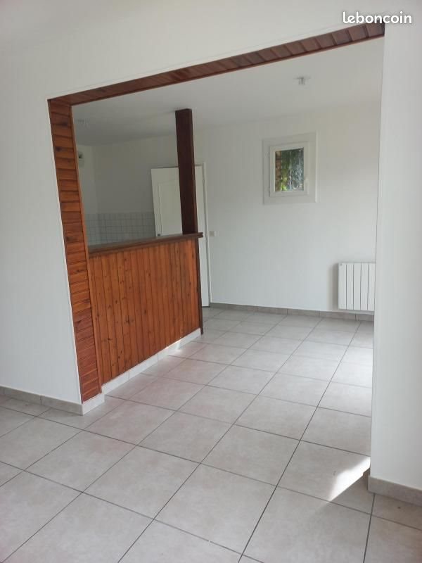 Maison à louer, 86m², Saint-Romain-de-Surieu