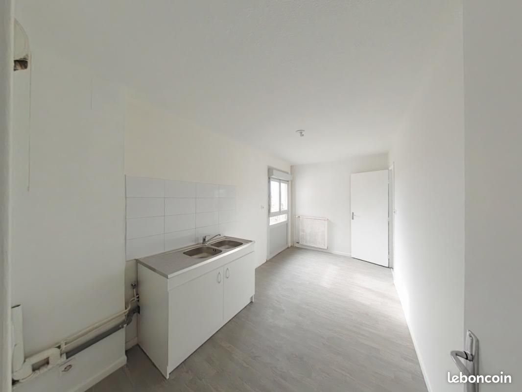 Appartement à louer, 85m², Le Péage-de-Roussillon