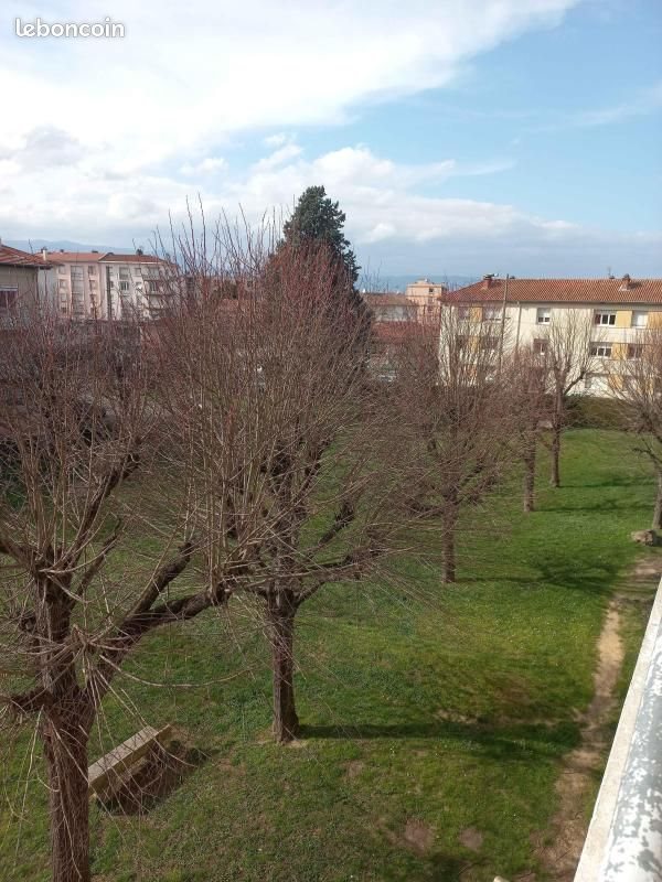 Appartement à louer, 50m², Roussillon