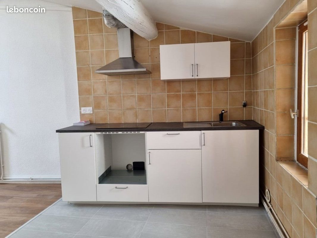Appartement à louer, 53m², Sommières