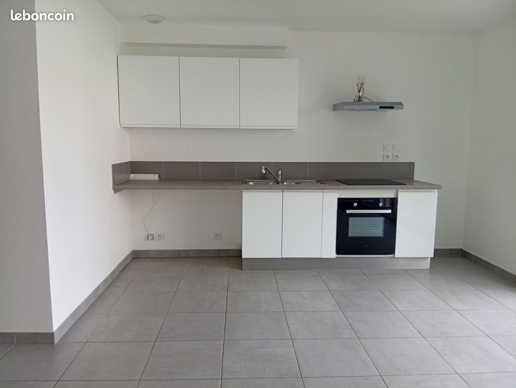 Maison à louer, 120m², Cellettes