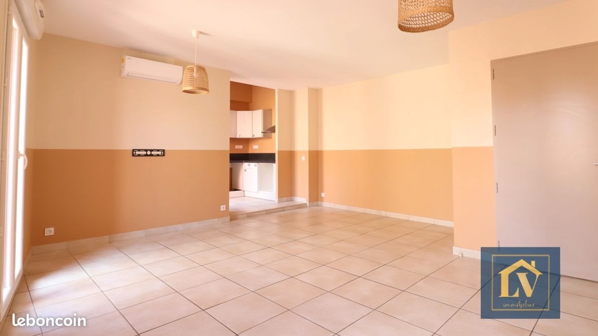 Appartement à louer, 72m², Le Soler