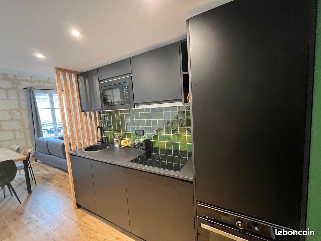 Appartement à louer, 49m², Bordeaux