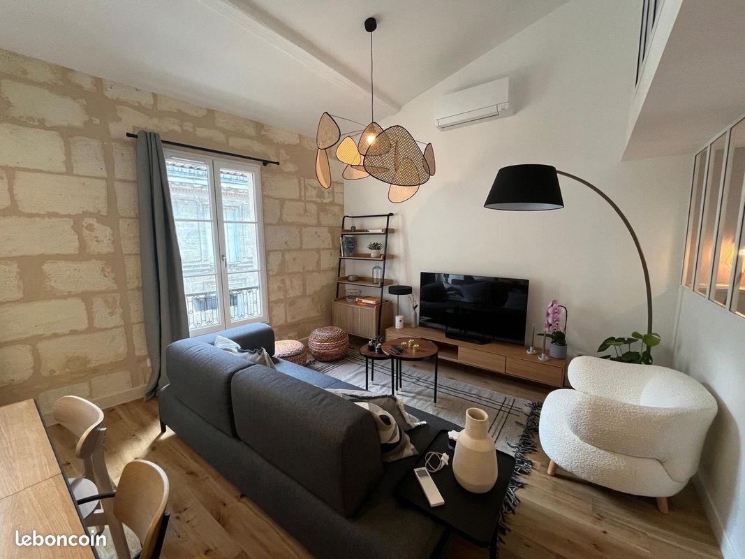 Appartement à louer, 49m², Bordeaux