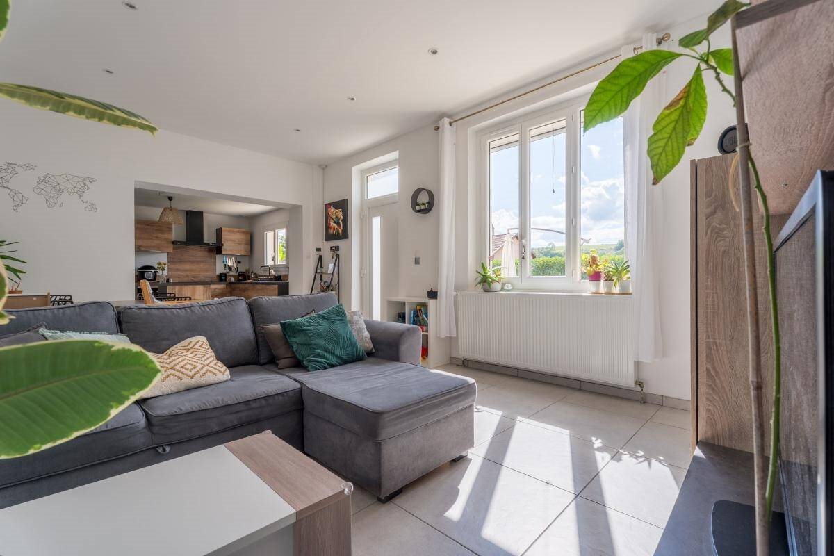 Maison à vendre, 85m², Saint-Pierre-la-Palud
