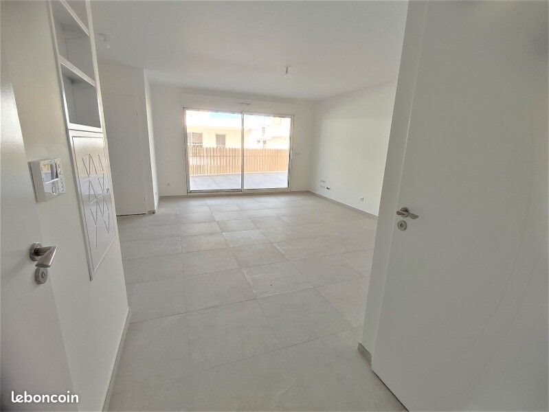 Appartement à louer, 61m², Sérignan