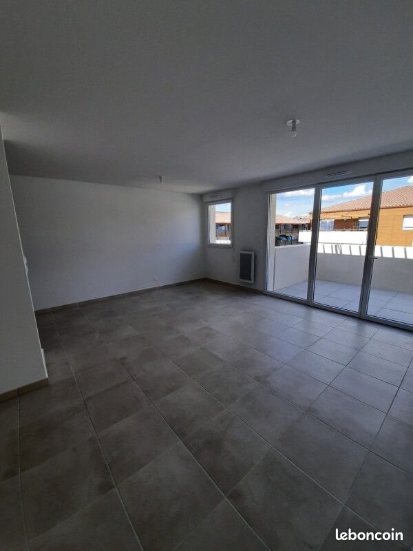 Appartement à louer, 79m², Baillargues